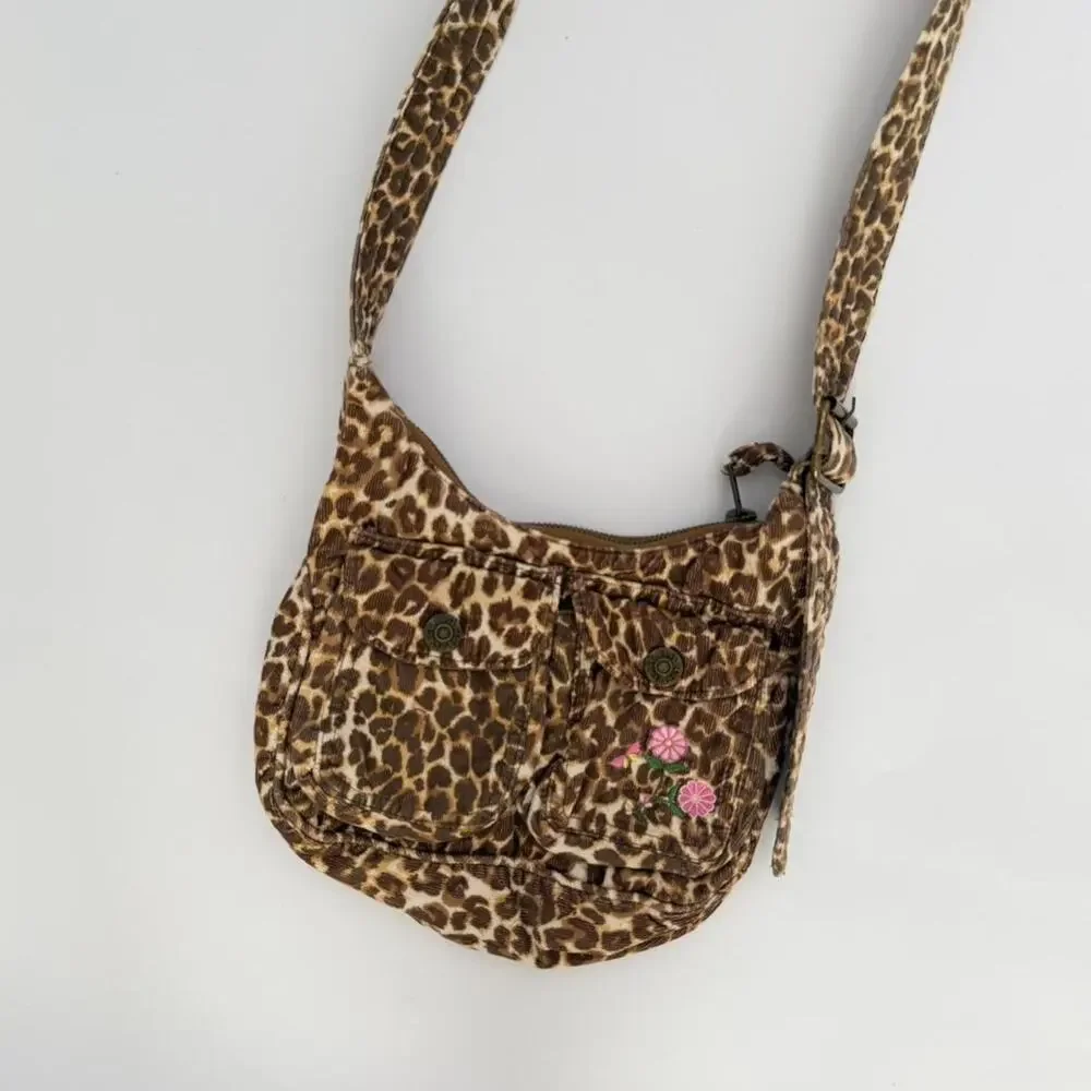 Brown leopard print shoulder bag